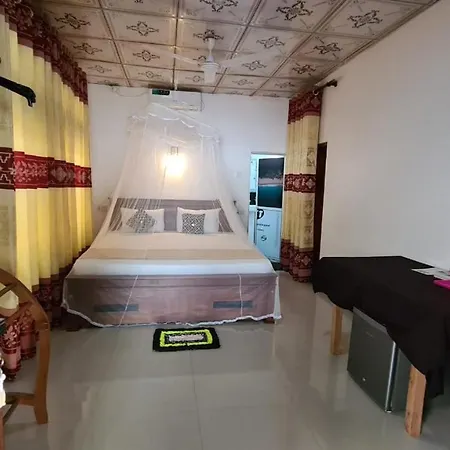 Kavidi Villa Home Stay Tangalle Room photo